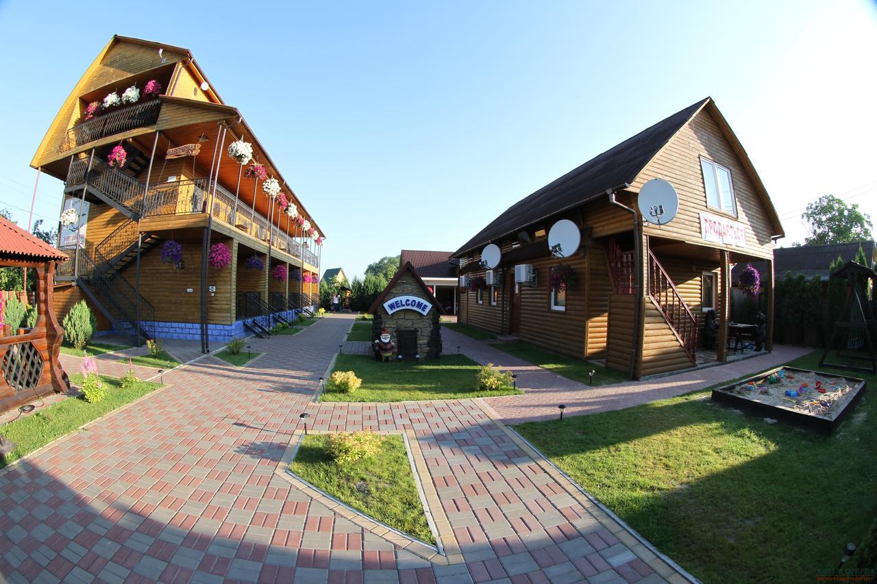 Hotel-Complex Mizh Triokh Ozer Svityaz' Extérieur photo